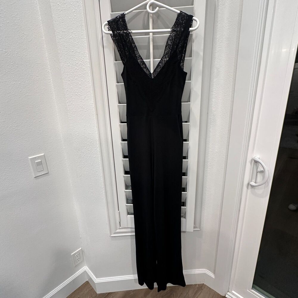 French Connection Jumpsuit Womens 0 Black Excellent Lace Trim Wide Leg‎ V-Neck